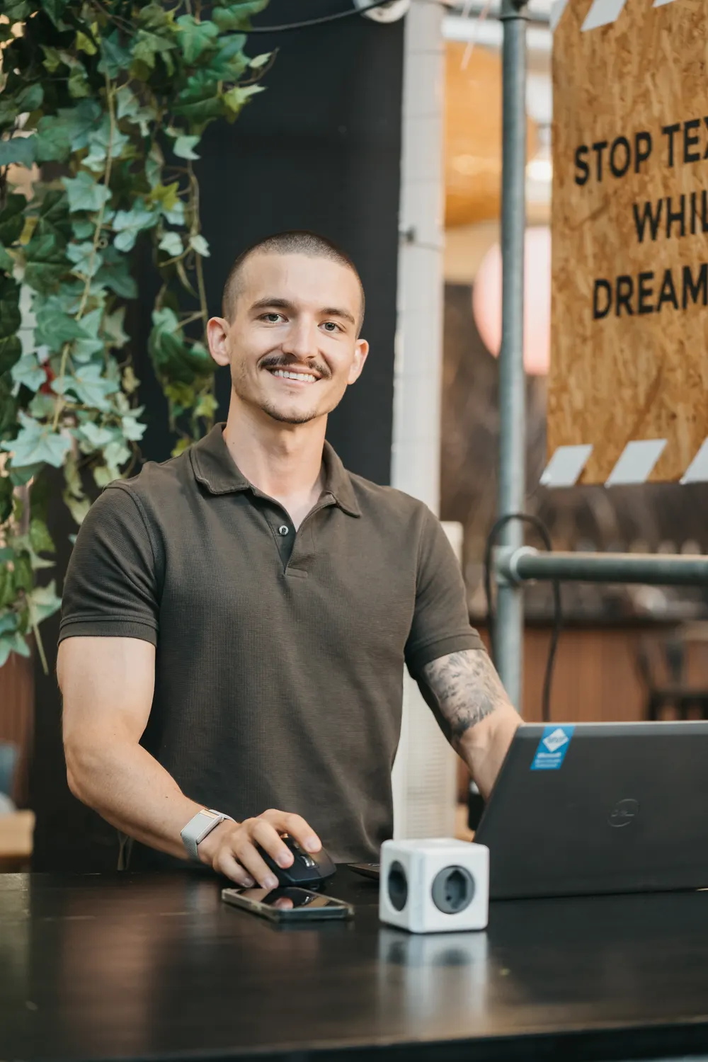 Pascal Brunner-Nikolla — At work